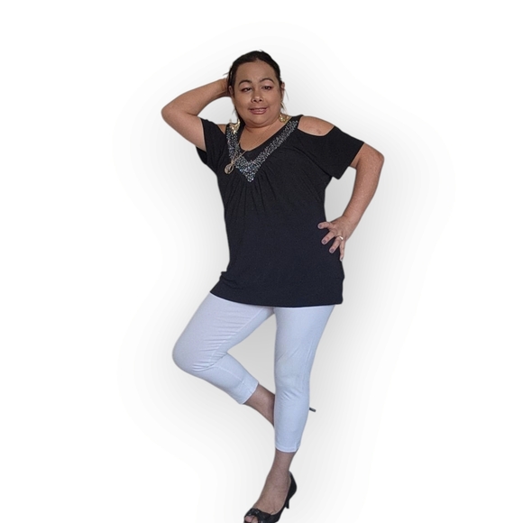 Black Cold Shoulder Top with White Leggings - Picture 2 of 16